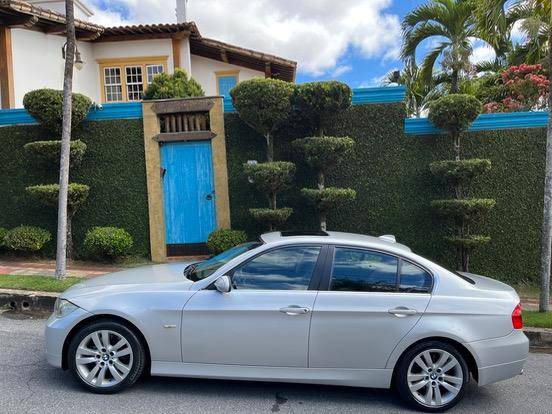 BMW 325i 2.5 SEDAN 24V GASOLINA 4P AUTOMÁTICO